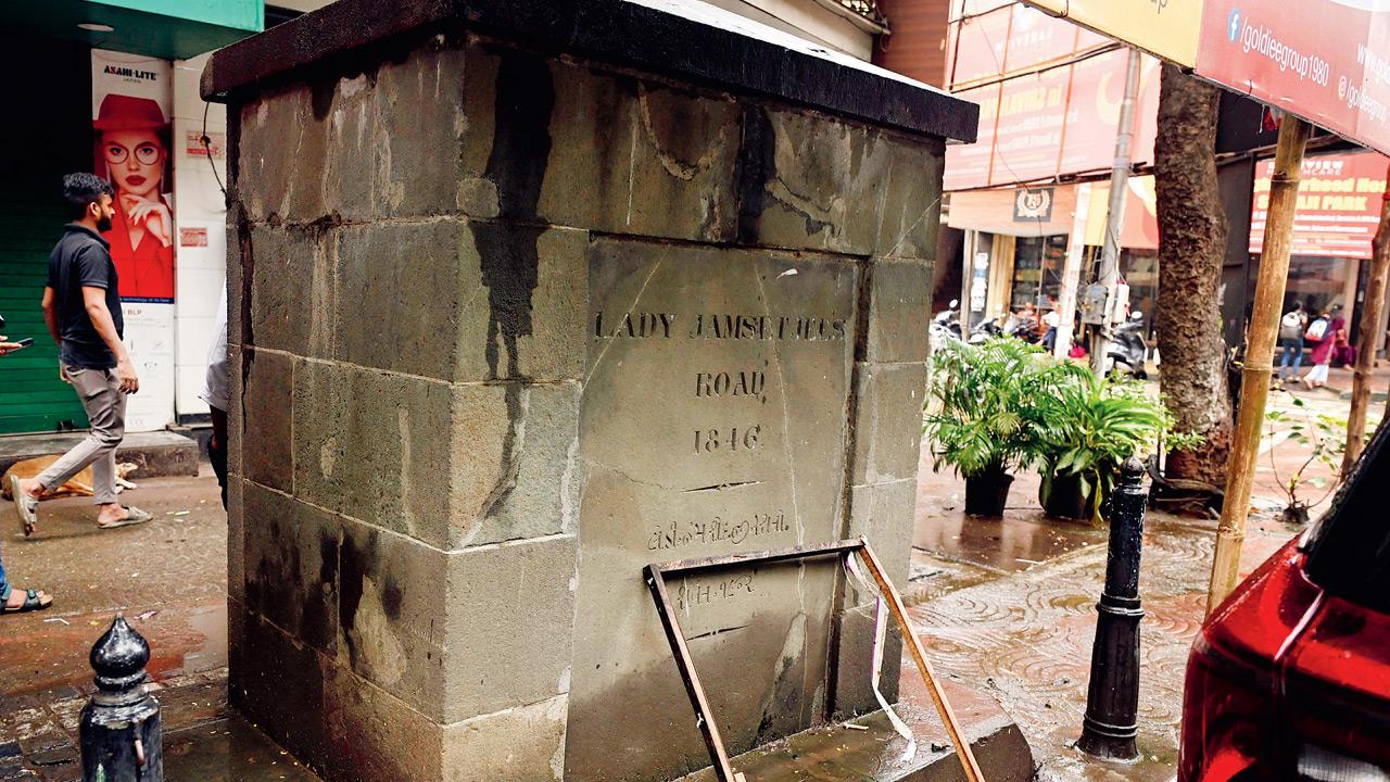 The Great Textile Strike & Industrial Deconstruction (1982)